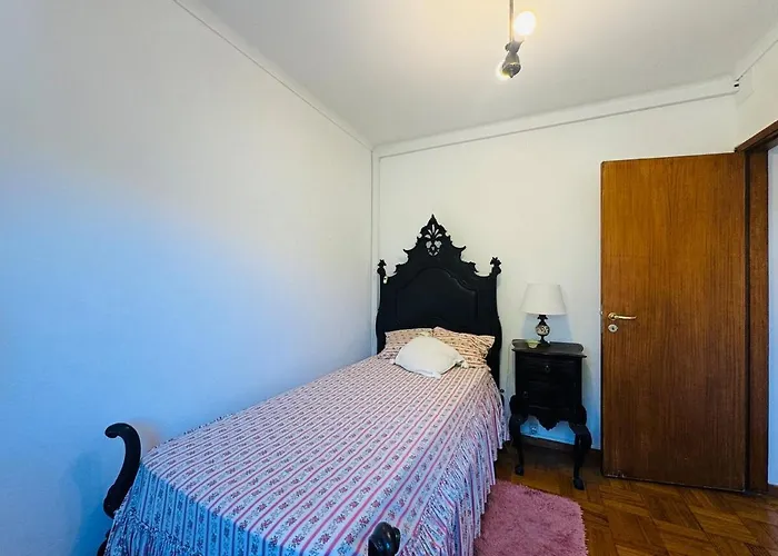 Casa D'avo Mesquit * Fão