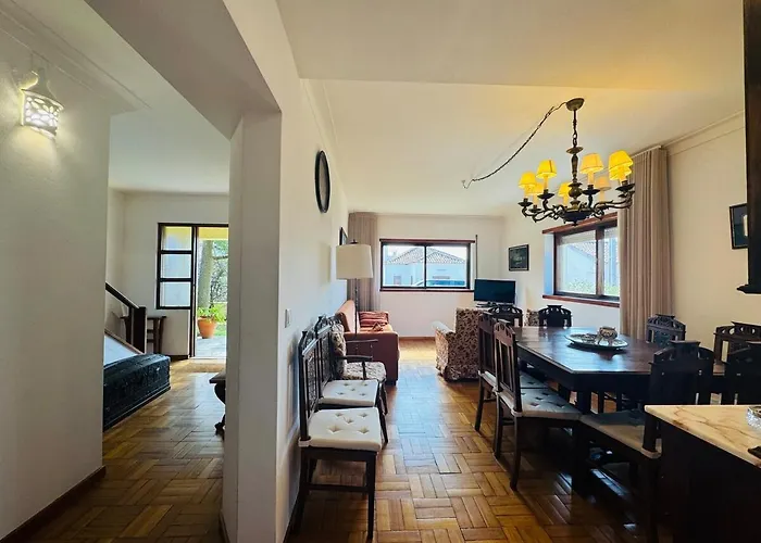 Casa D'avo Mesquit * Fão